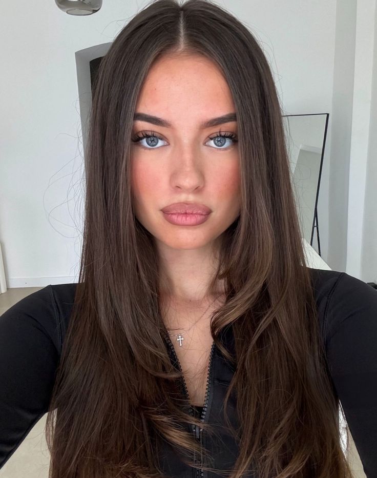 files/Serbian_girl_2.jpg